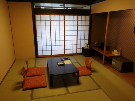 ホテル佐野家 / 2