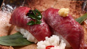 食事・飲み物 / 12