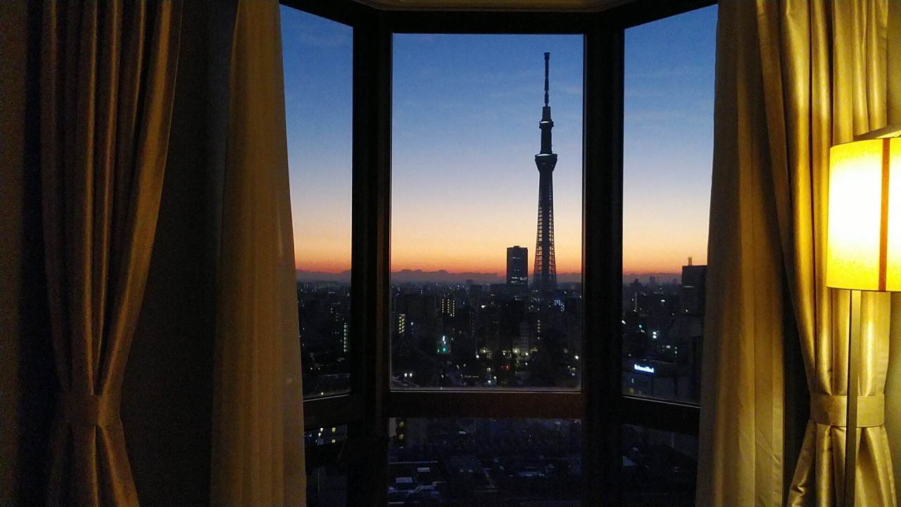 日の出前