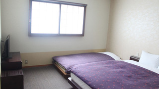 デラックス ダブルルーム 専用バスルーム付き