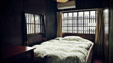 客室 / 1