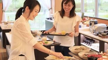 朝食スペース / 4