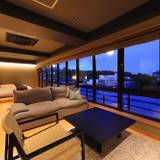 デラックススイート / 3