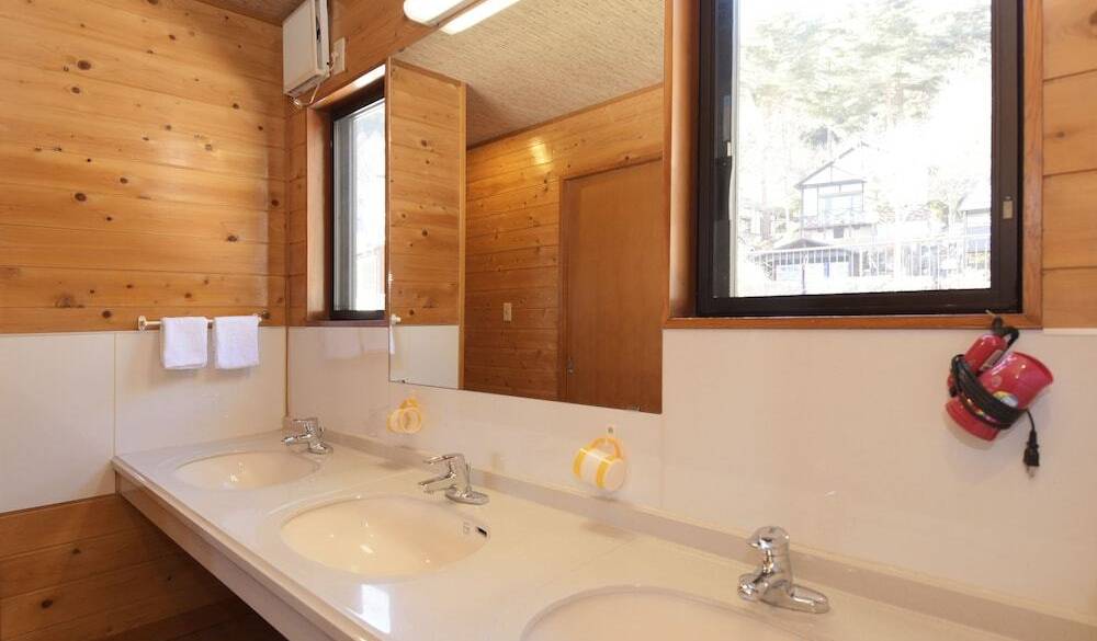 客室の洗面スペース例 / 4