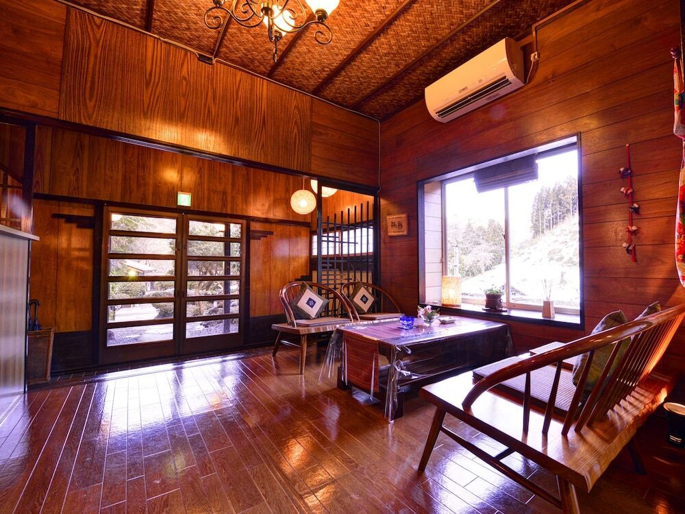 内部エントランス