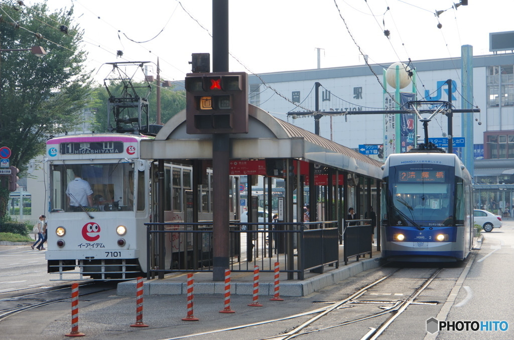 観光の拠点は岡山市内中心部のホテルで4086901