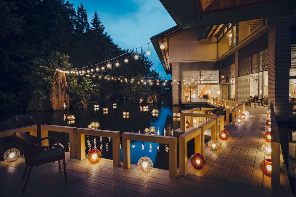 四季折々美しい水庭で津軽文化を感じる4031843