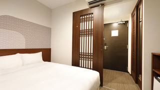 Basic Double Room with Breakfast