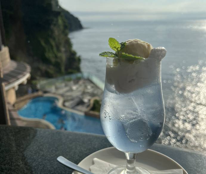 アイランドグリルのメニュー例2 / 3