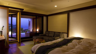 露天風呂付和室2ベッド (10畳) +テラス