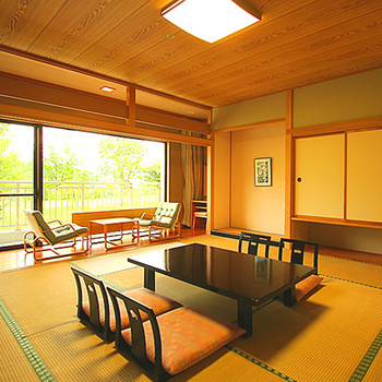 ホテルに山荘、コテージ…さまざまな楽しみ方ができる温泉リゾート3449791