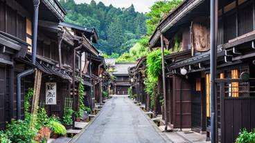 高山の古い町並み / 2