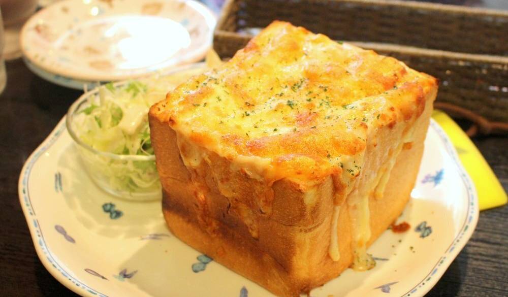 箱根のおいしいパンと
絶景を求めてドライブ / 1