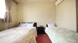 ツインルーム 2 ベッドルーム 禁煙