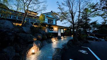 施設の入り口 / 18