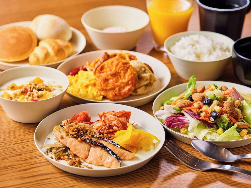 朝食