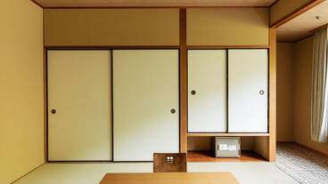客室 / 7