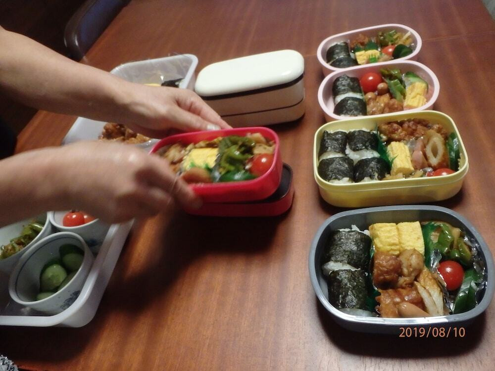 お食事