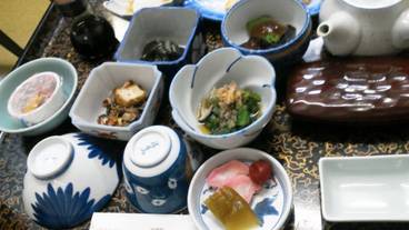 食事・飲み物 / 6