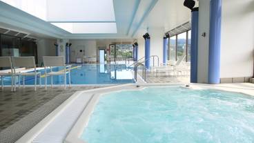 プールとジャグジー / 6