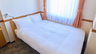 エコノミー ダブルルーム 喫煙可