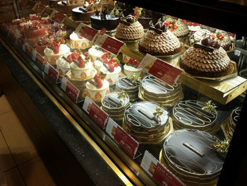 「ヴィタメール ジェイアール名古屋タカシマヤ店」 料理 60721108 ショーケース（ホールケーキ）