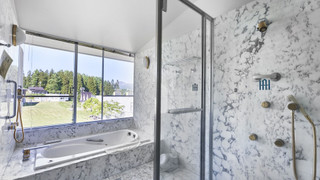 ラグジュアリー スイート