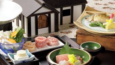 食事・飲み物 / 1