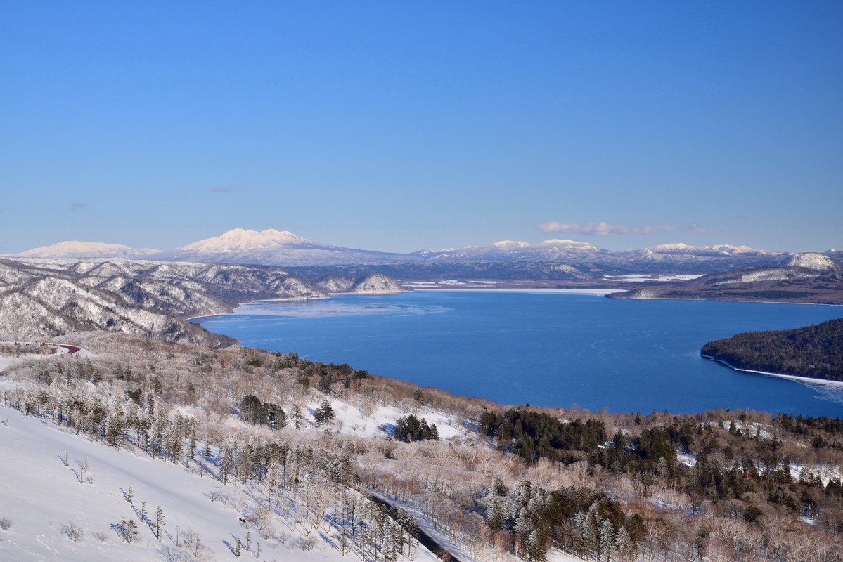 屈斜路湖の風景(冬)