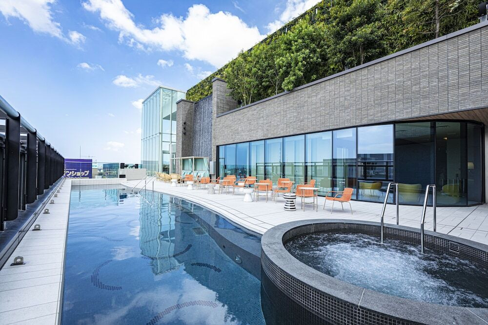 天然温泉の屋上プールでリゾート気分♪4046214