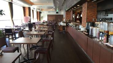 朝食スペース / 7