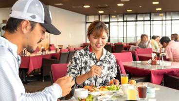 朝食スペース / 6