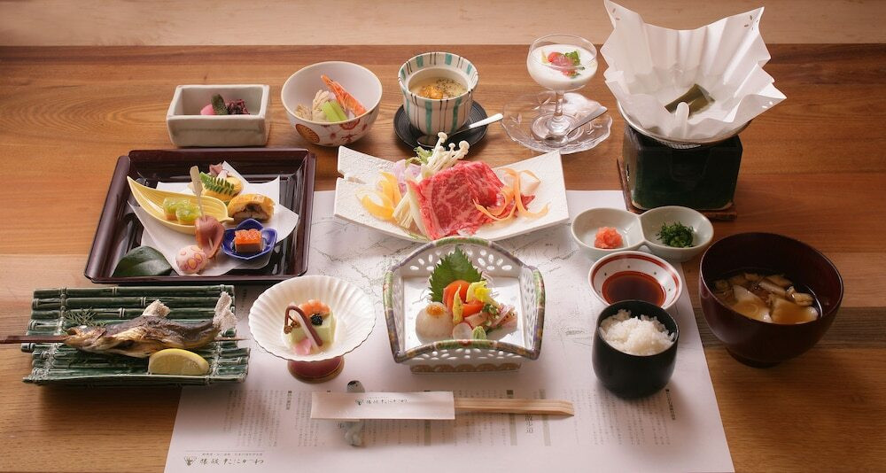 水上温泉郷 谷川温泉 旅館たにがわ（ミナカミオンセンキョウ　タニガワオンセン　リョカンタニガワ） / 2
