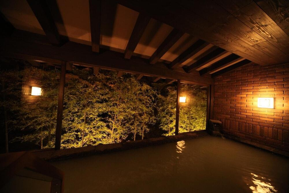 内湯「普賢の湯」