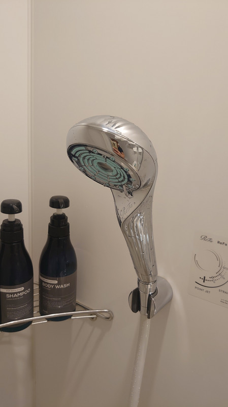 シャワーヘッドがリファ