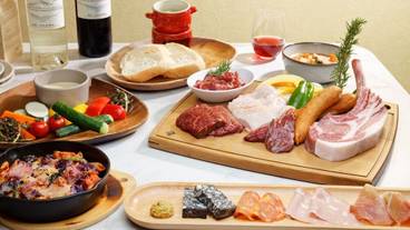 食事・飲み物 / 1