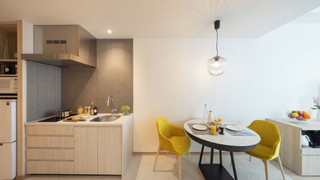 プレミアム ツインルーム (with Day Bed)