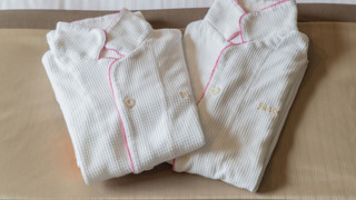 スタンダード ダブルルーム クイーンベッド 1 台 禁煙 (大人最大2名)