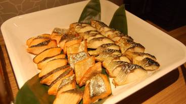 食事・飲み物 / 10