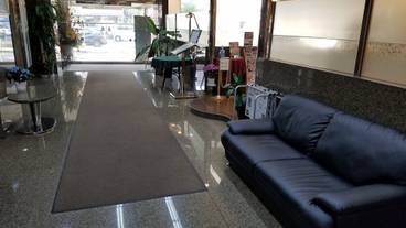 ロビーラウンジ / 4