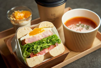 センスあふれる可愛いお部屋で楽しく過ごそう3656074