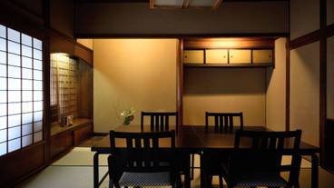 ボールルーム / 7