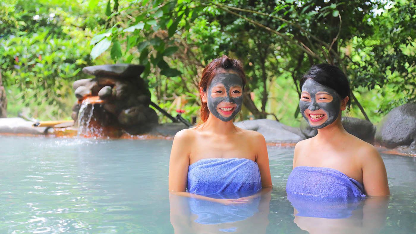 天然泥パックですべすべ美肌に♡4088751