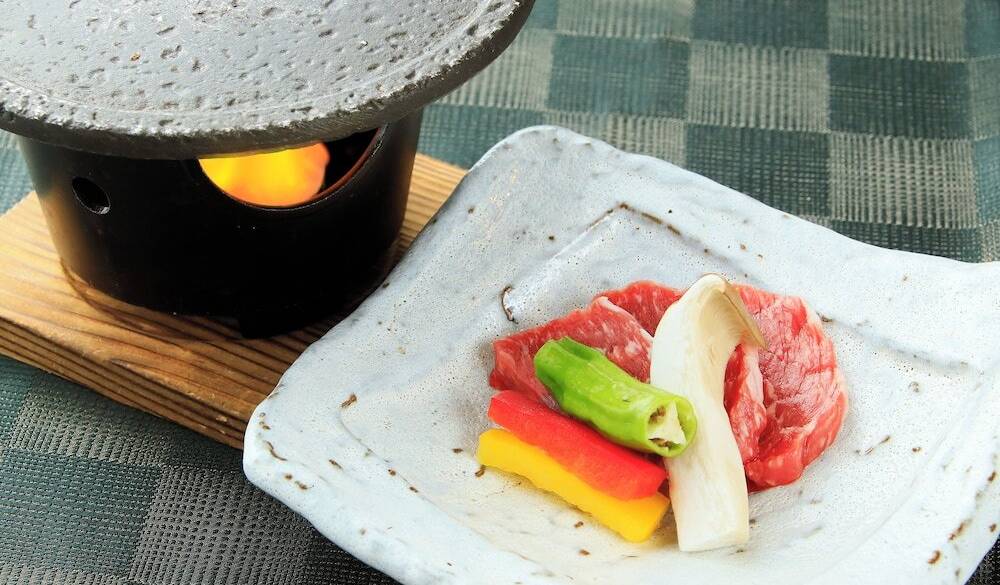 出来たてをいただく
旬の食材たっぷりの懐石 / 2