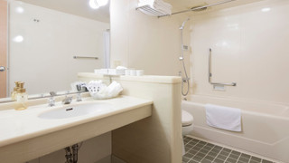 ファミリー ルーム 禁煙