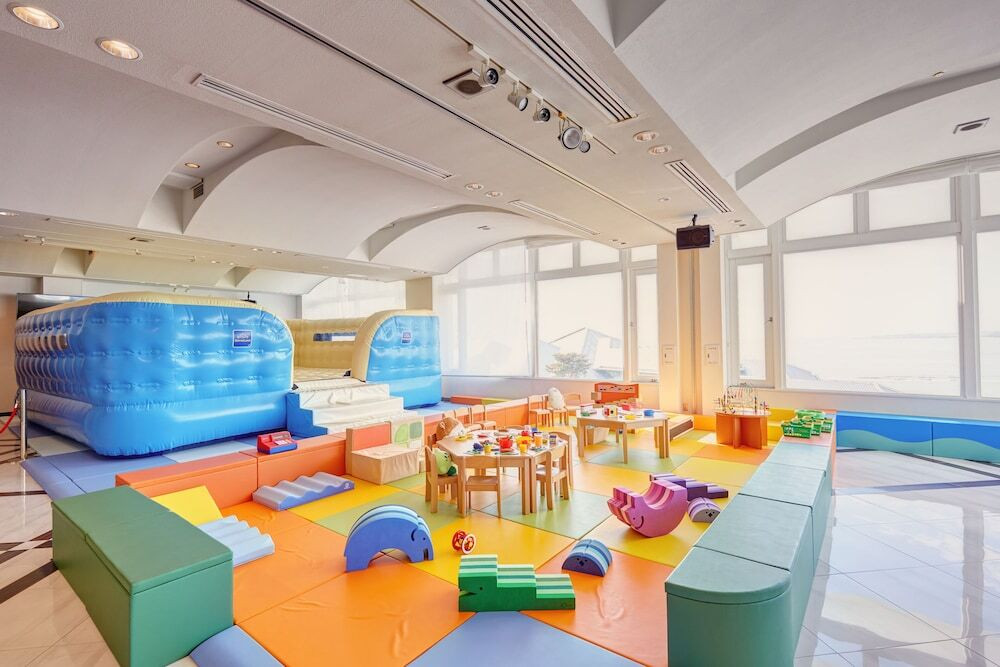 子供用の遊び場 - 屋内