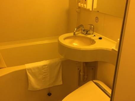 東横イン大阪本町1 / 3