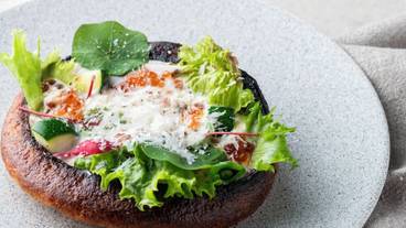 食事・飲み物 / 12