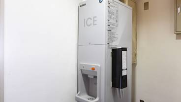 施設内の設備 / 1