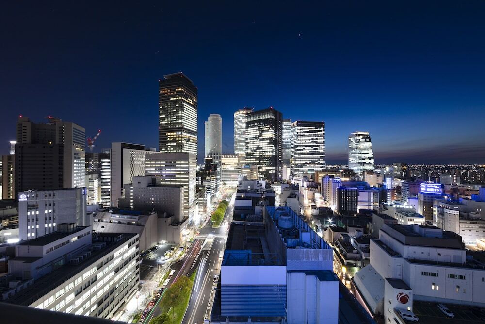 駅近で移動も楽々♪都会の夜景をゆっくり眺めて。4066148